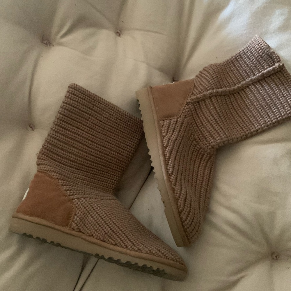 Ugg chestnut boots